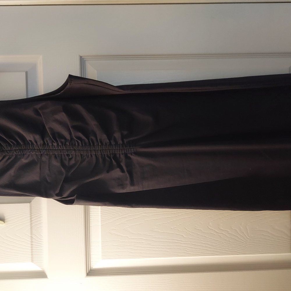 Elegant Black Sleeveless Dress